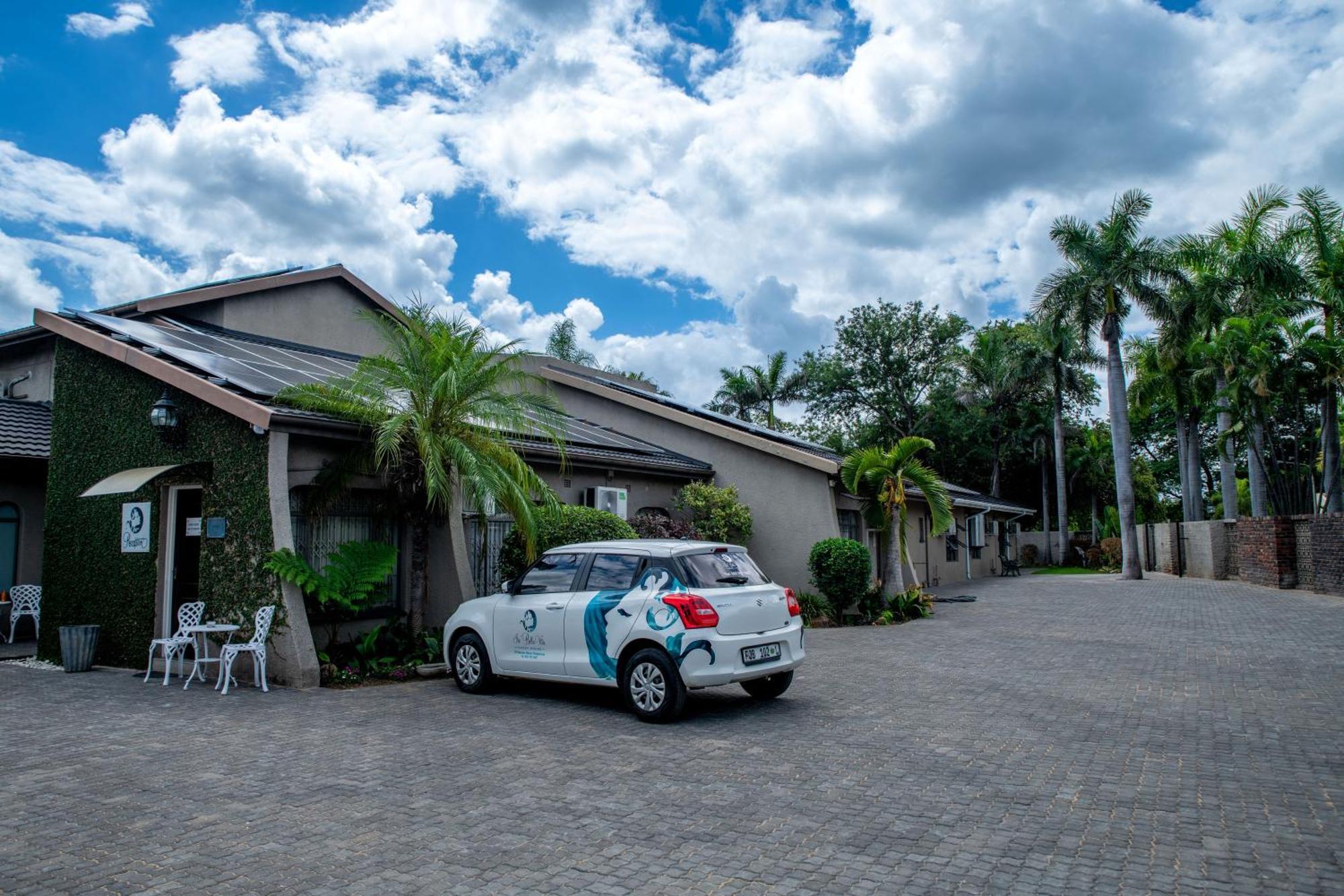 Iso'Bella Vita Guesthouse ファラボルワ エクステリア 写真