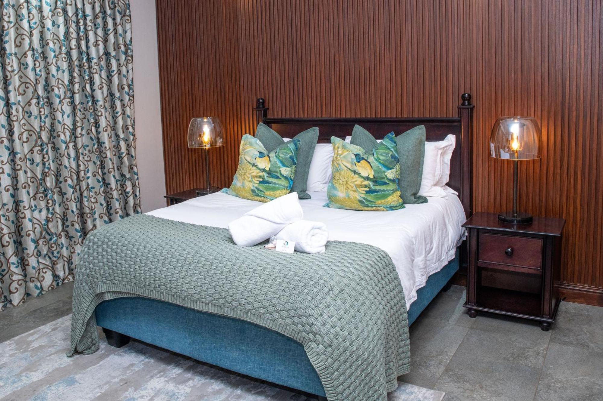 Iso'Bella Vita Guesthouse ファラボルワ エクステリア 写真