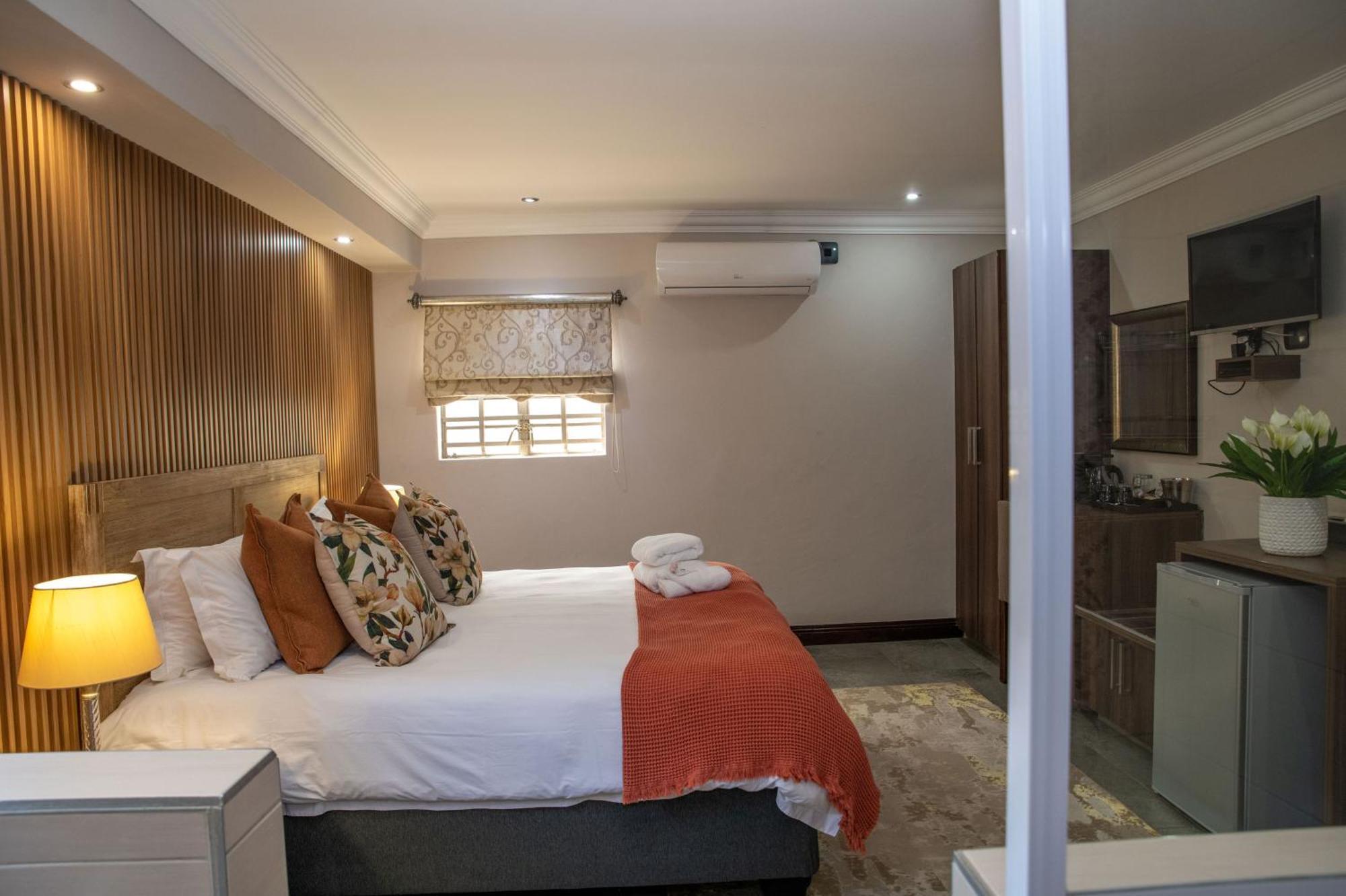 Iso'Bella Vita Guesthouse ファラボルワ 部屋 写真
