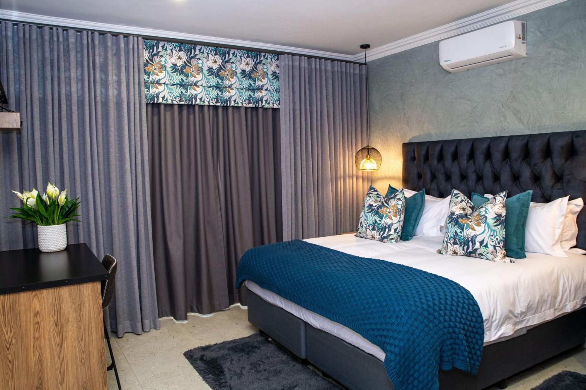 Iso'Bella Vita Guesthouse ファラボルワ エクステリア 写真